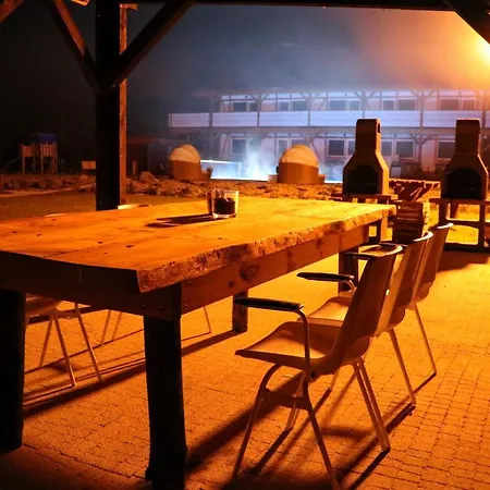 فندق مبيت وإفطار Zlociste Zacisze 3*