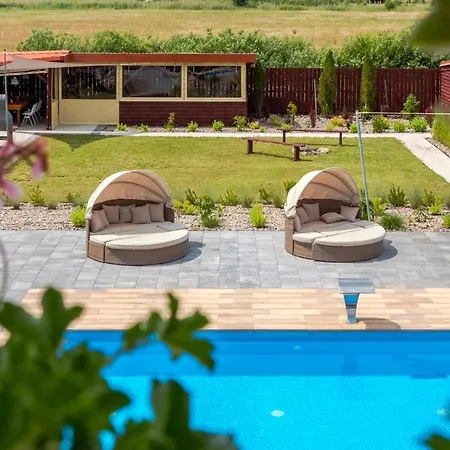 Bed & Breakfast Zlociste Zacisze *
