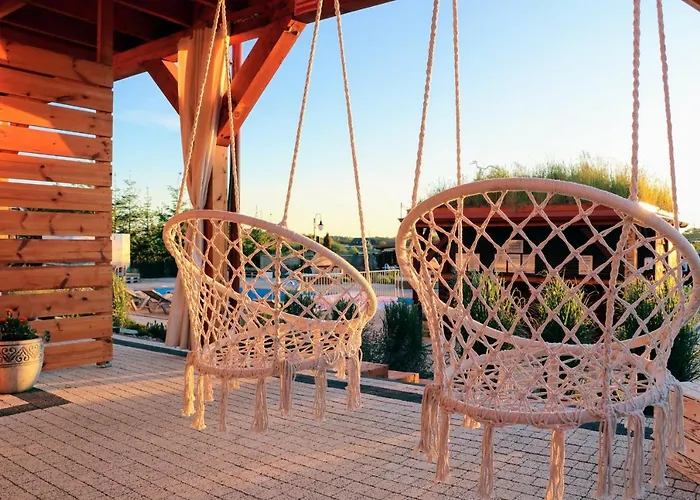 Alojamento de Acomodação e Pequeno-almoço Zlociste Zacisze