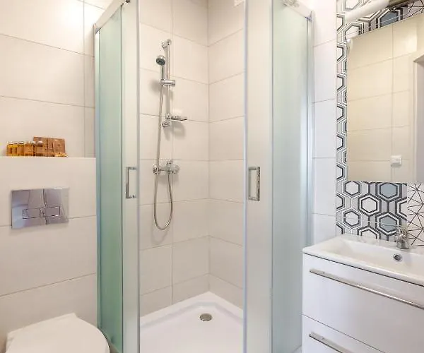 Alojamento de Acomodação e Pequeno-almoço Zlociste Zacisze